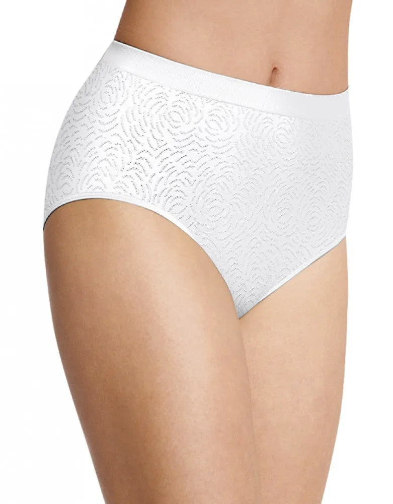 Bali Comfort Revolution Seamless Brief Panty DF803J