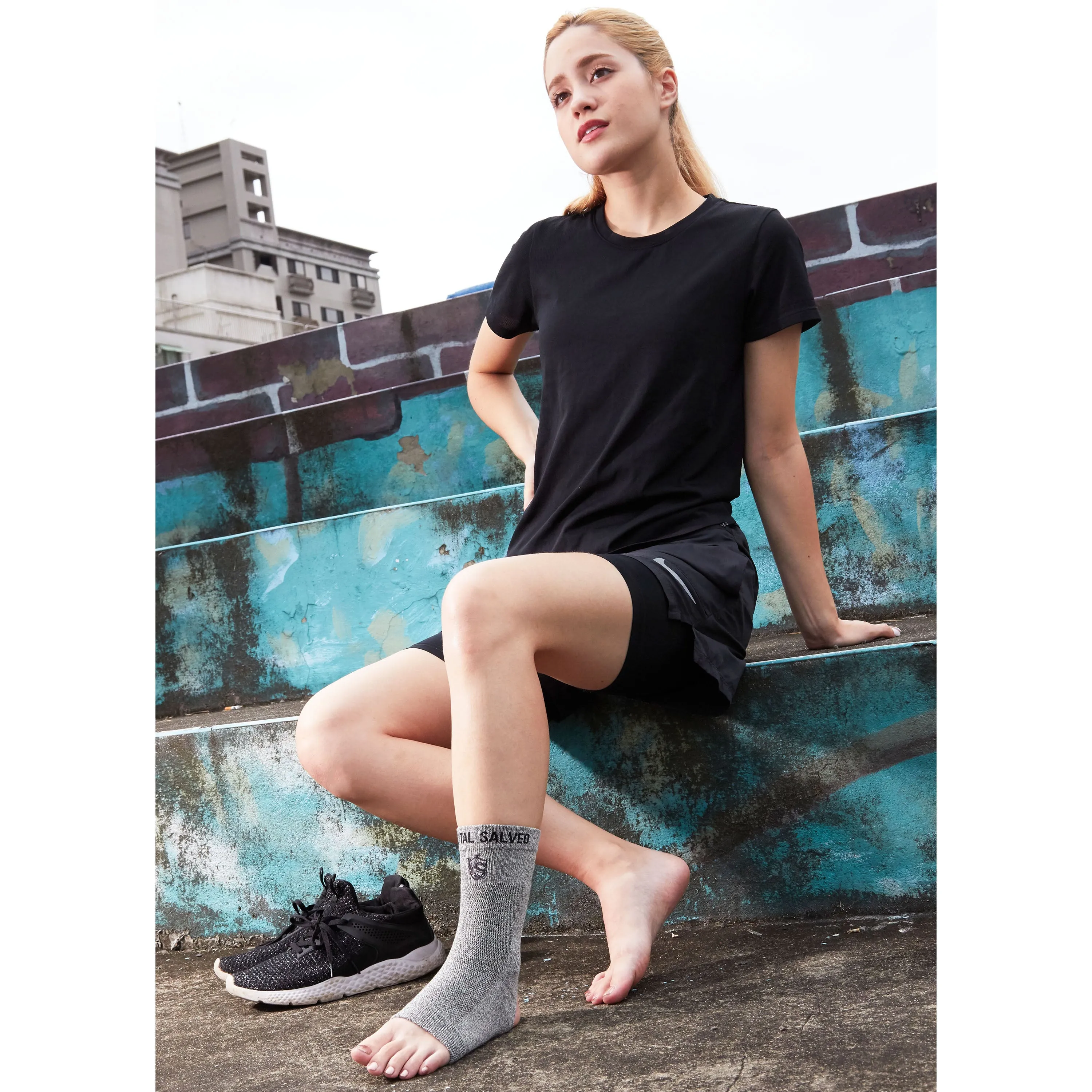 Bamboo Charcoal and Germanium Ankle Sleeve - Opening (1PC)