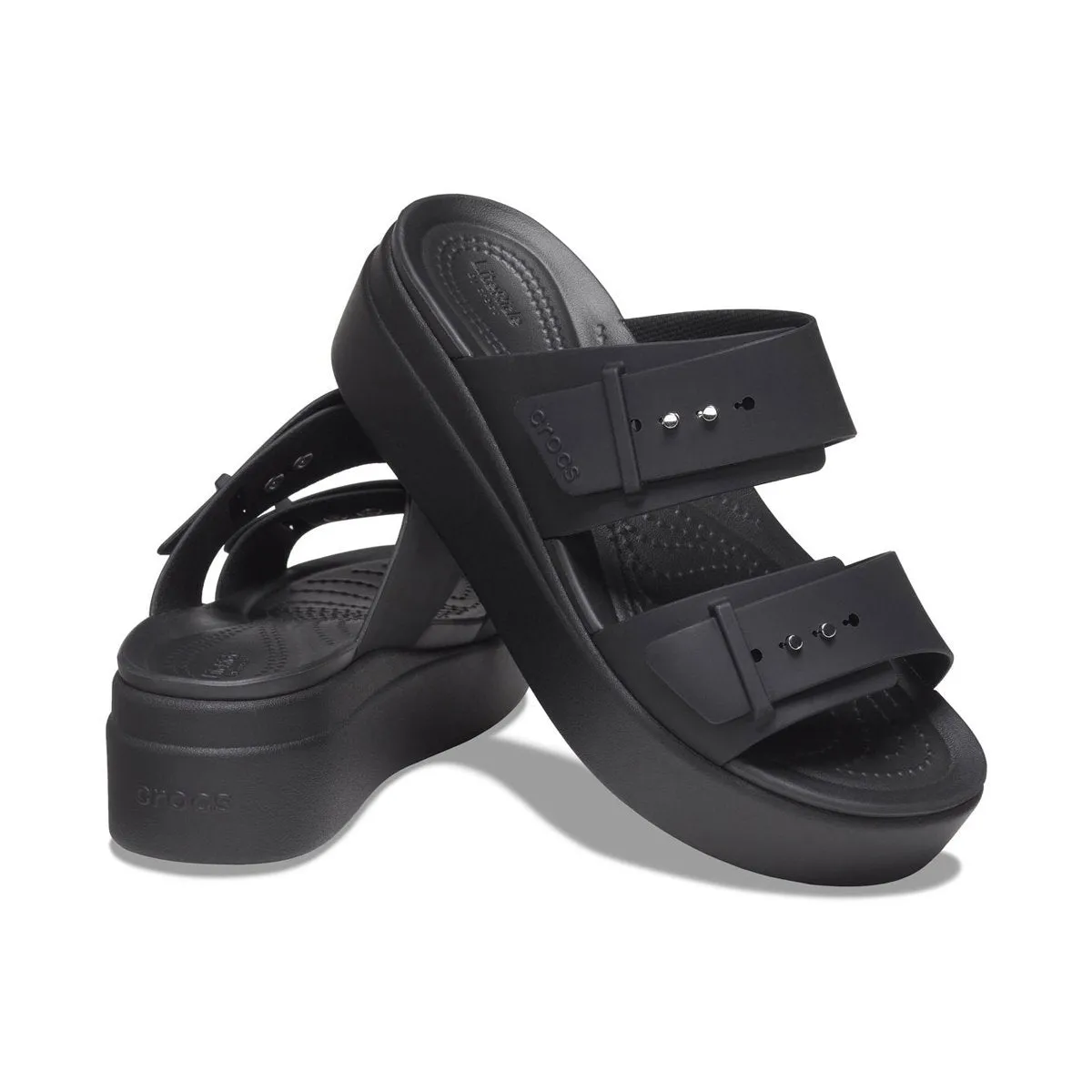 Crocs sandalo da donna con zeppa Brooklyn Buckle Low Wedge W 207431-001 nero