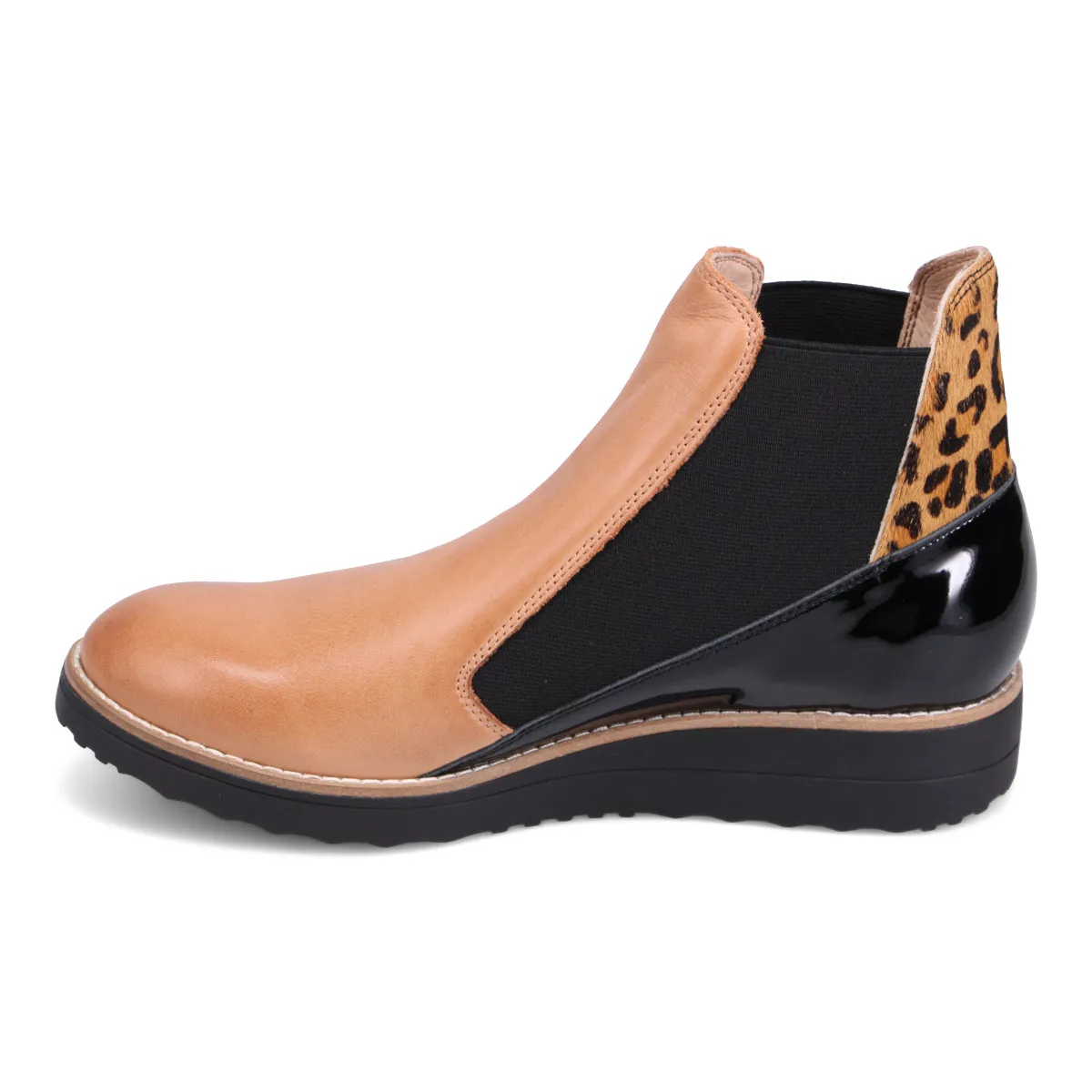 Osiel Chelsea Wedge Boot